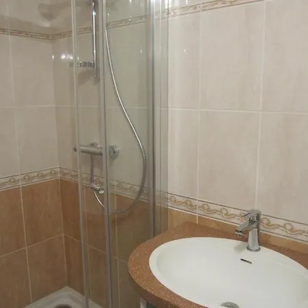 Apartament Oursons 1 *